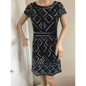 Women's Adrianna Papell Black Silver Beaded Mini Dress 6P back zip cap sleeve